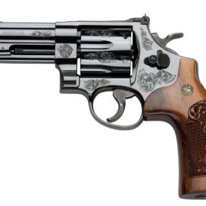Smith & Wesson 29 Engraved 4" 44MAG